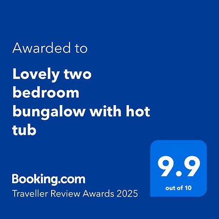 Lovely Two Bedroom Bungalow With Hot Tub 约维尔 外观 照片